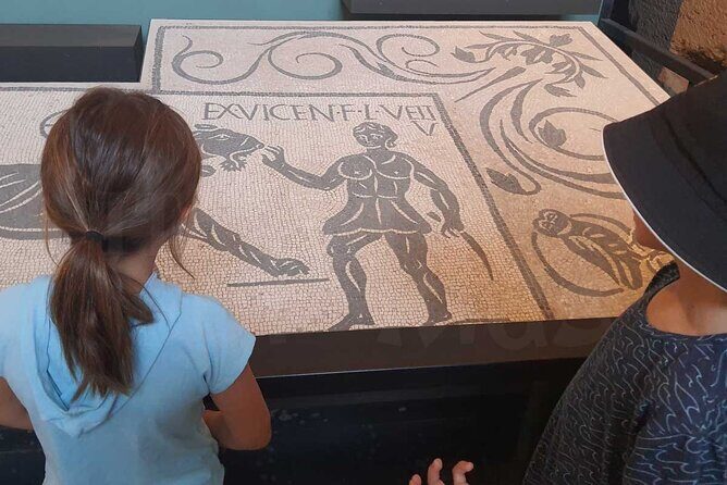 Colosseum and Roman Forum Treasure Hunt Tour for Kids & Families - Discover Rome’s Ancient Wonders with the Colosseum and Roman Forum Treasure Hunt Tour for Kids & Families