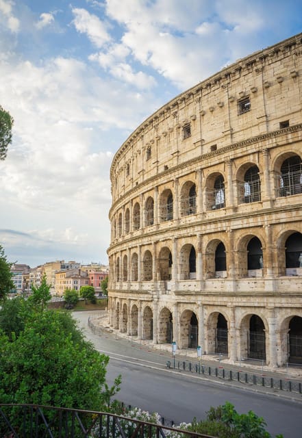 Colosseum Arena Exclusive Hosted Entrance With Audio Tour - Included Features