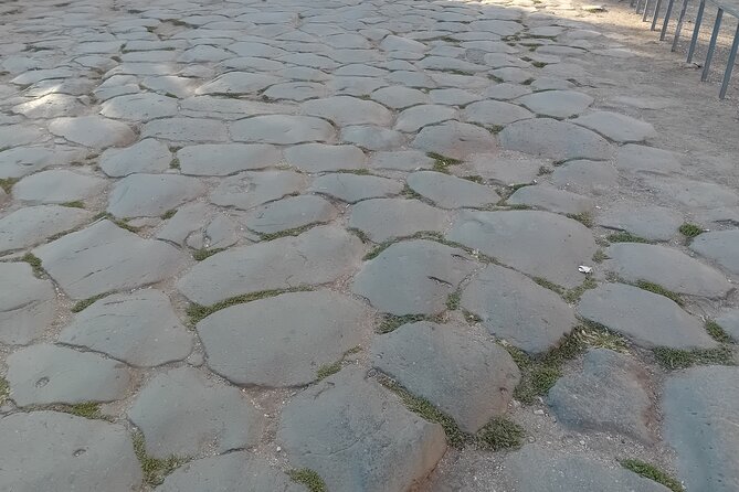 Colosseum, Roman Forum and Trajans Column - Meeting and Ending Points