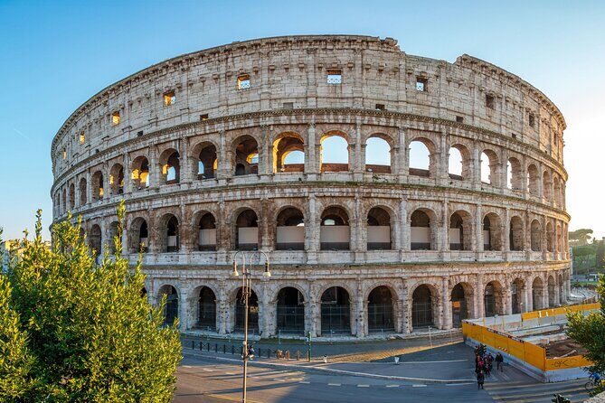 Colosseum with Arena Floor and Ancient Rome with Audio App - Key Points