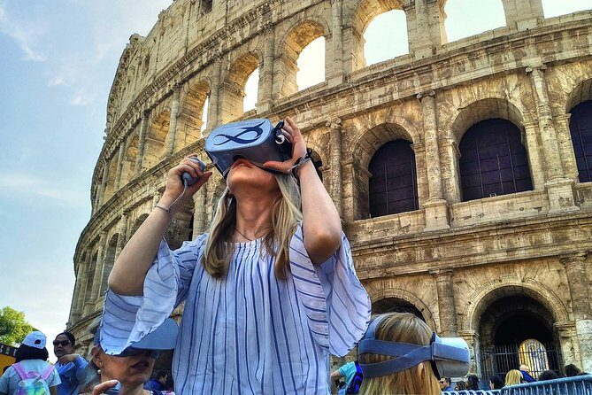 ColosseumWorld: Colosseum Entry Tickets with AI Video Guide App - The Crowds and Practical Tips
