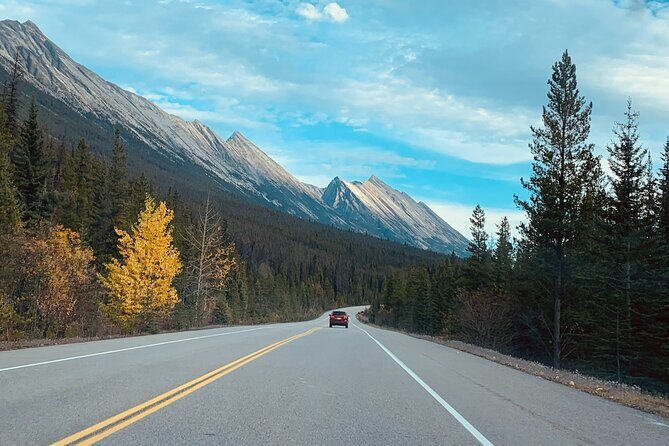 Columbia Icefield Parkway Peyto lake Bow lake Day Trip - FAQ