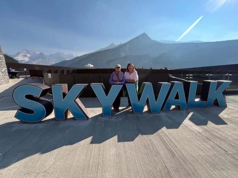 Columbia icefield, Skywalk, Waterfowl, Bow & Peyto Lake Tour - A Close Look at the Itinerary