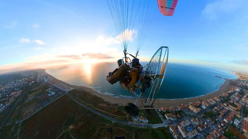 Coma-Ruga: Paramotor flight with photo and video report - Key Points