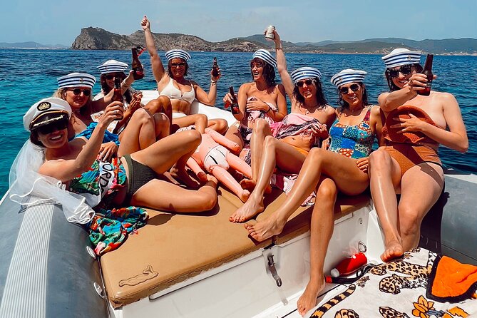 Combo : Boat, 4x4, Hiking in Es Vedra for Sunset - Inclusions and Amenities