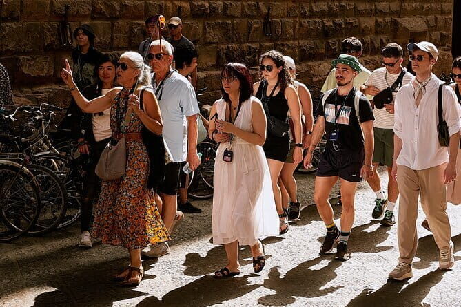 Combo Florence: Walking Tour with the the Accademia Gallery Tour - FAQ