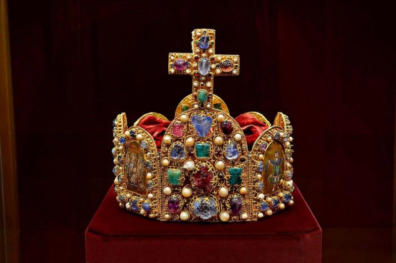 Combo Ticket: Imperial Treasury & New Hofburg Palace Tour - Good To Know