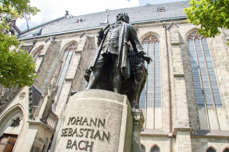 Combo Tour in Leipzig: Guided City Tour & City Sightseeing - Inclusions of the Tour
