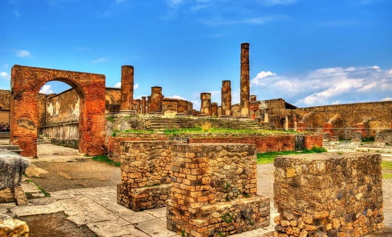 COMBO TOUR VESUVIO & POMPEII WITH LOCAL GUIDE - Overview of the Experience