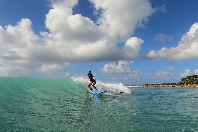 Come and learn to surf at the best surf spots in Guadeloupe. - FAQ
