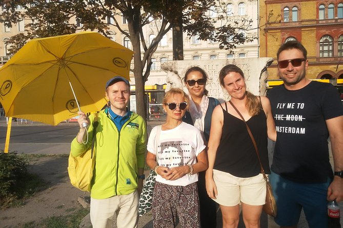 Communist History Evening Walking Tour of Budapest - Tour Content and Insights