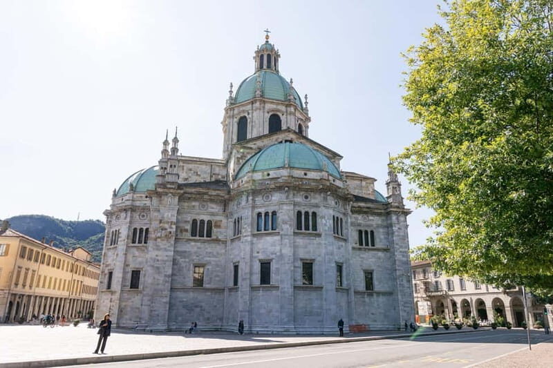 Como: Guided City Tour & Lake Cruise - What’s Included and What’s Not