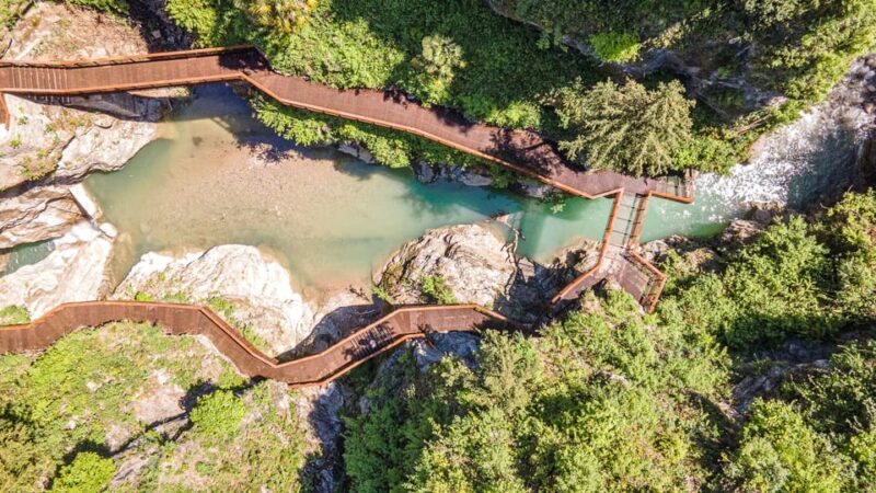 Como Lake: Entry Ticket Bellano Gorge and Audioguide of the Lake - Key Points