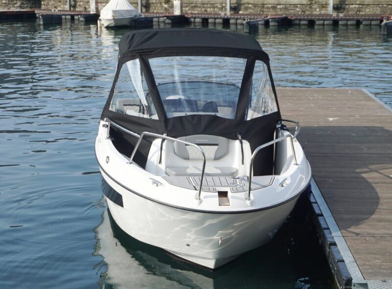 Como lake shared boat tour 1 o 2 ore rain cover - Comparing Value and Experience