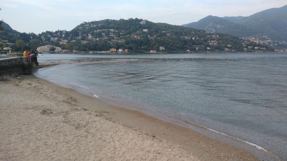 Como: Private Walking Tour with a Local Guide - FAQs