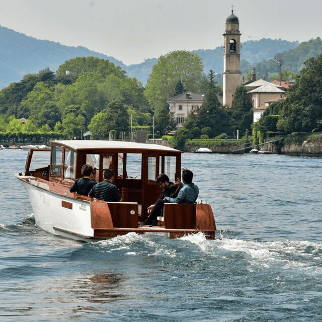 Como: Sunset Shared boat tour with Prosecco aperitif - Analyzing the Value