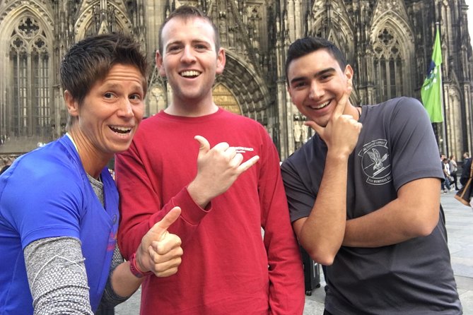 Compact Tour (7km) - Meeting and Pickup