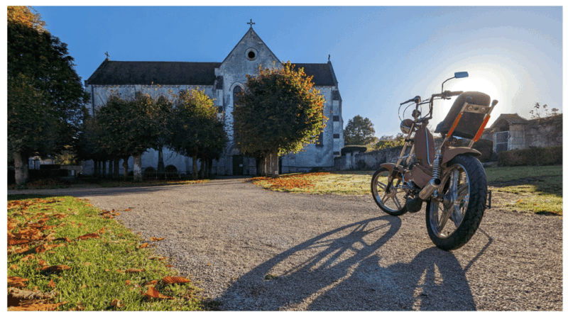 Compiègne: a Full Day on a Moped - Important Guidelines