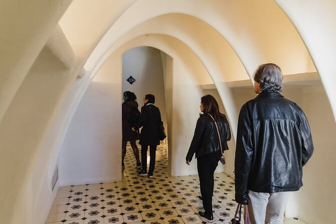 Complete Gaudi Tour: Casa Batllo, Park Guell & Sagrada Familia - Additional Tour Details