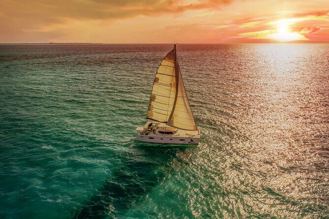 Complete Isla Mujeres excursion from Cancun with all inclusive - Who Will Enjoy This Tour?