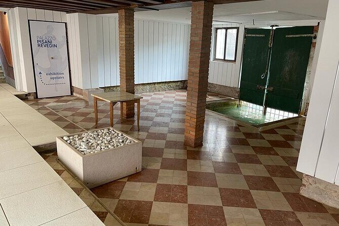 Concert at Palazzo Pisani Revedin in Venice - The Venue and Its Ambiance