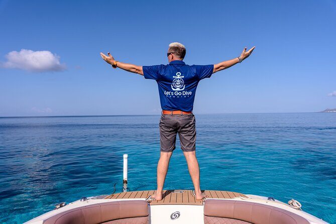 Concierge Two Tank Boat Dive in Bonaire (4 Divers) - Exploring the Concierge Two Tank Boat Dive in Bonaire: An Authentic and Comfortable Underwater Experience