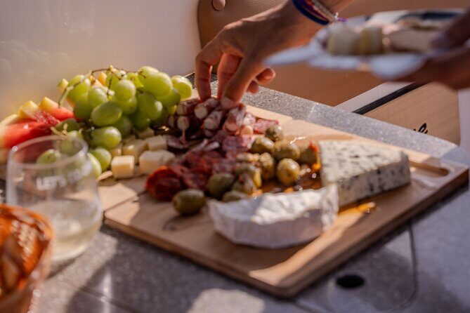 Concierge Two Tank Boat Dive in Bonaire (4 Divers) - A Thorough Look at the Bonaire Two Tank Boat Dive Experience