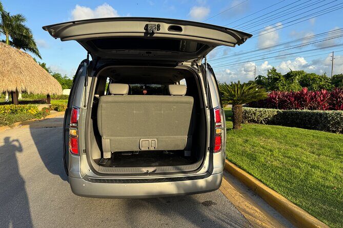 Confortable and privaste transportación from puj Airpot - Frequently Asked Questions