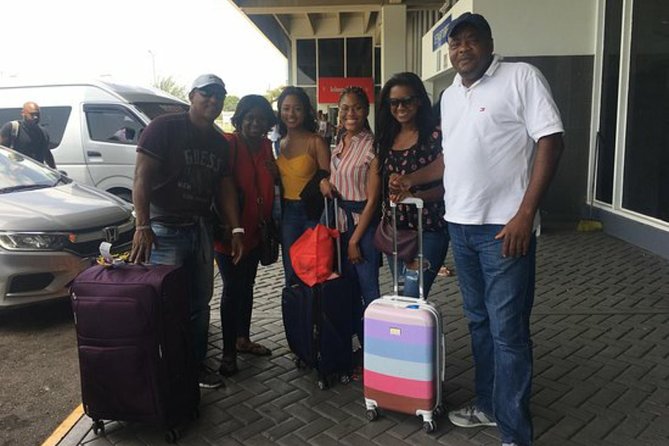 Convenient Airport Transfer To Hotel Riu Montego Bay - Pickup and Drop-off