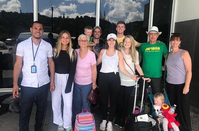 Convenient Airport Transfer To Hotels in Negril - Who Should Consider This Service?