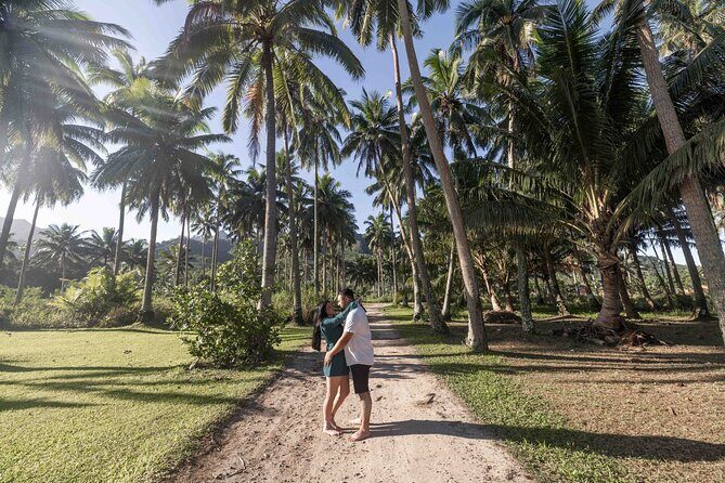 Cook Islands Family or Couple Photo Session - Who Will Love This?  