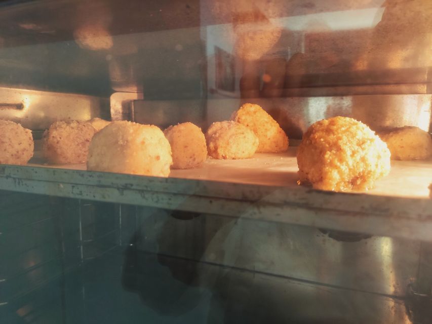 Cooking Class: Arancini in Catania - Key Points