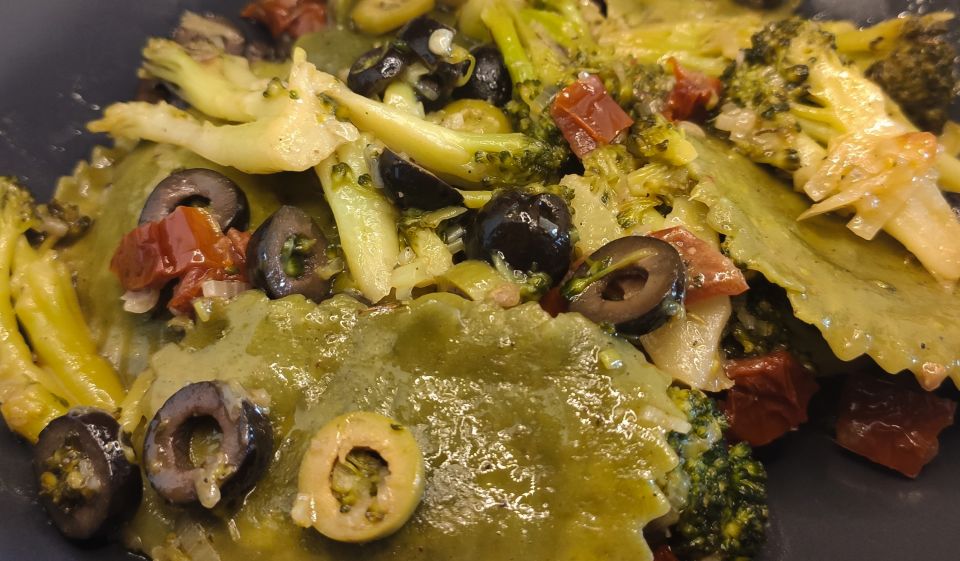 Cooking Class Fresh Pasta - Cooking and Seasoning