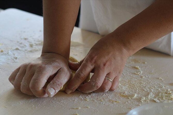 Cooking Class in Your Holiday Rental - Menu Highlights