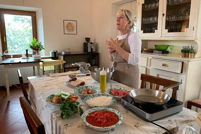 Cooking Class of Local Food in a Tuscan Farm - The Sum Up