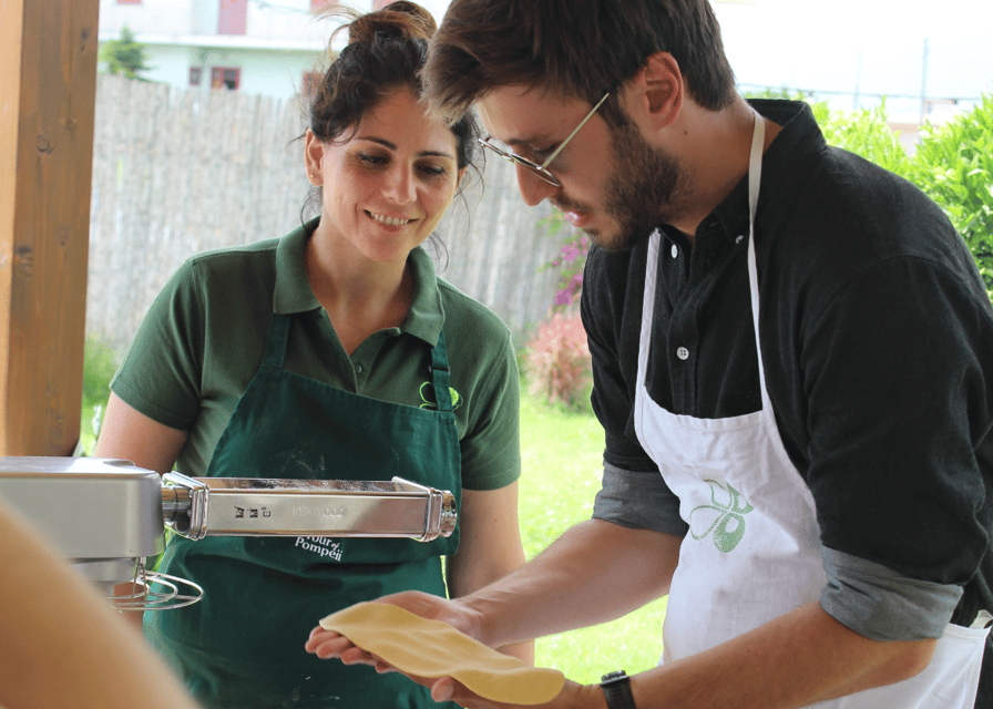 Cooking Class W/Italian Mamma From Pompei! - Key Points