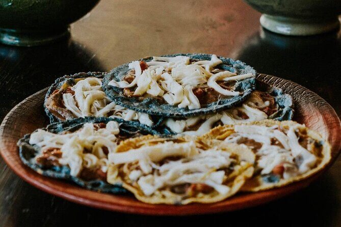 Cooking class with a traditional Oaxacan cook - A Day in the Life of Your Cooking Class