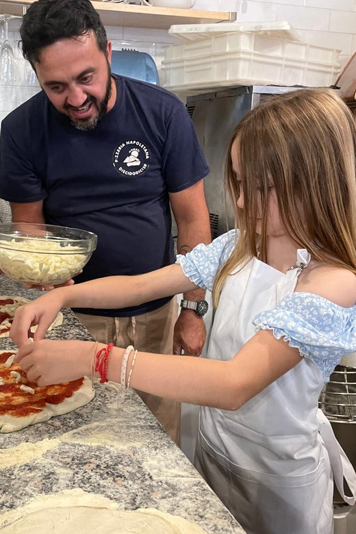 Cooking Class With Neapolitan Pizza in Front of the Vatican - Key Points