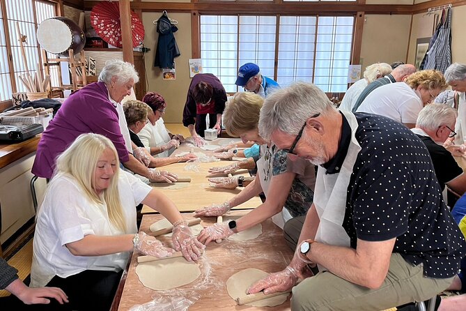 Cooking Hoto Udon Noodle Tour in Mt.Fuji Area From Tokyo - Frequently Asked Questions