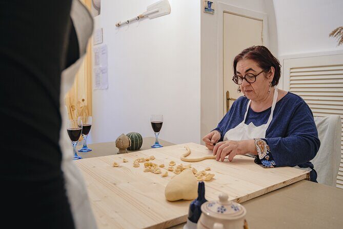 Cooking lesson in a typical house in Polignano with aperitif - FAQs