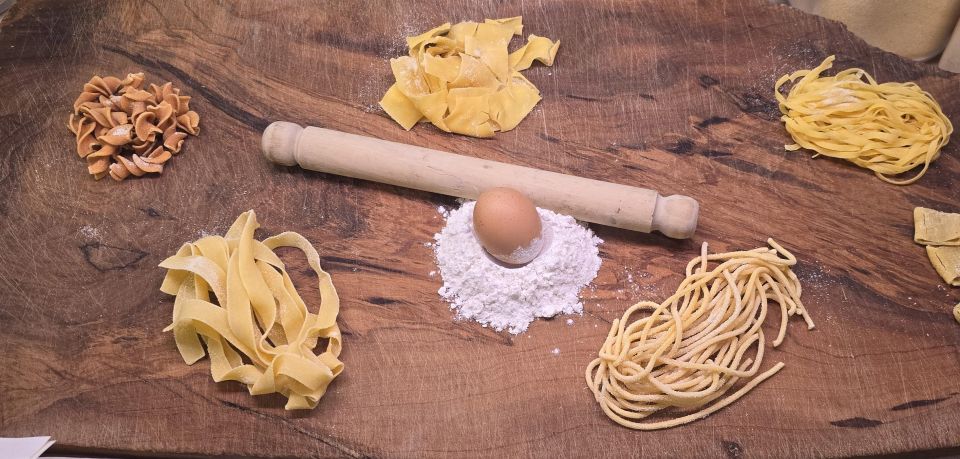 Cooking Tuscan Pasta Class With Brunello Tasting and Lunch - Key Points