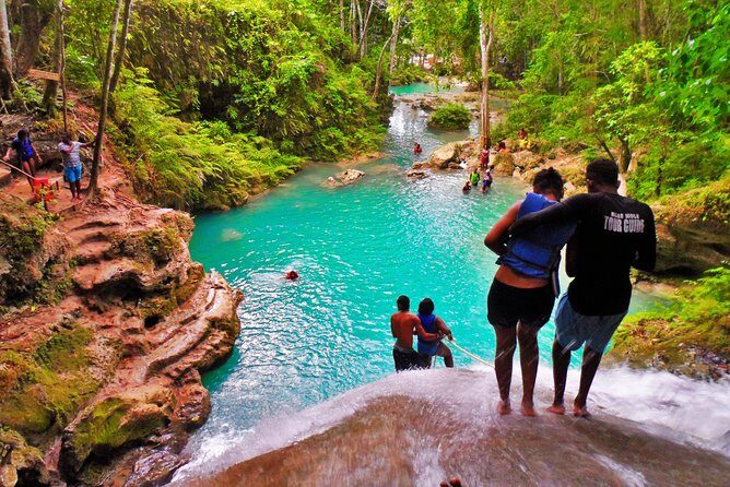 Cool Blue Hole from Ocho Rios - The Itinerary Breakdown