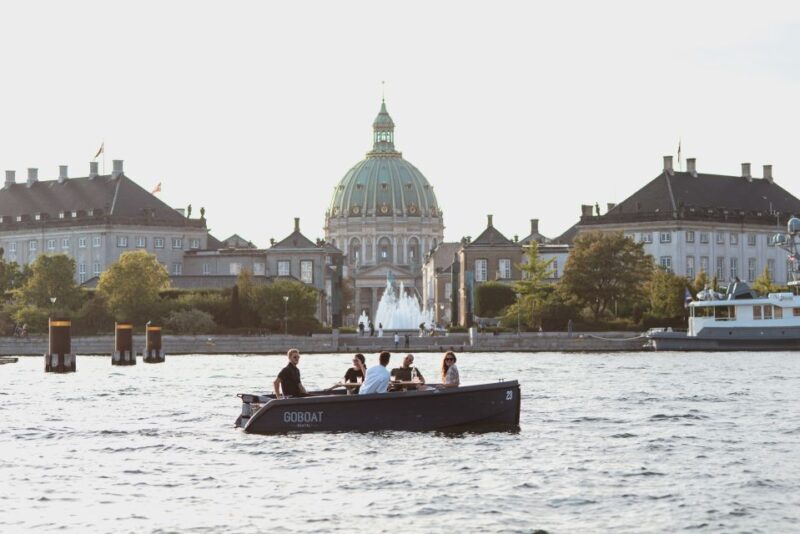 Copenhagen: 1, 2 or 3-Hour Boat Rental (No License Required) - What Makes It Stand Out