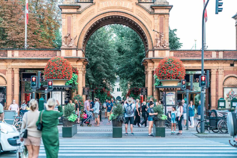 Copenhagen: 2-hour Old Town Private Walking Tour - Why This Tour Offers Good Value