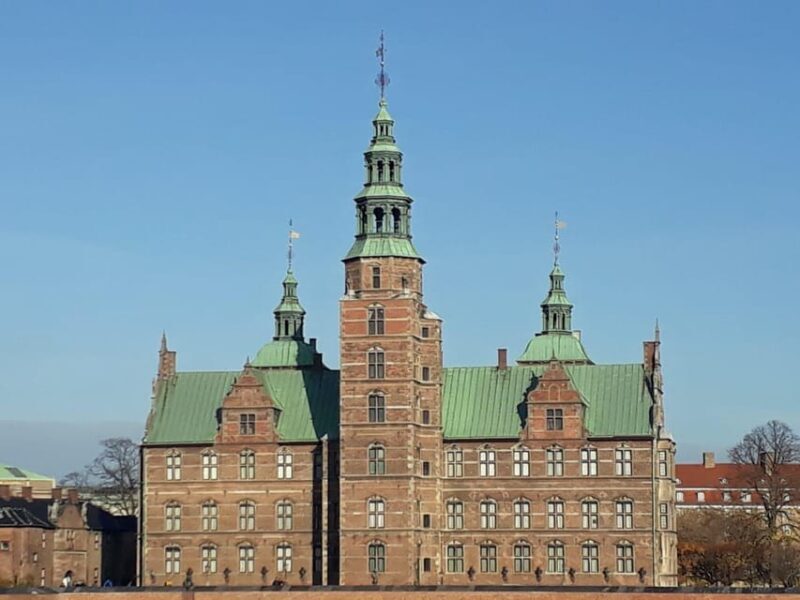 Copenhagen: 2,5-Hour 'Must See' Bike Tour with a Local Guide - Potential Drawbacks and Considerations