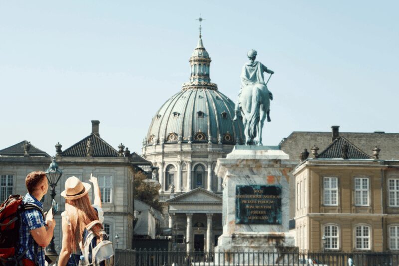 Copenhagen: 3 Hrs Sightseeing in Luxury Car - FAQ