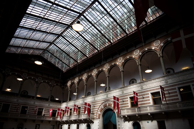 Copenhagen Canal Boat Cruise and City, Nyhavn Walking Tour - Traveler Reviews and Feedback
