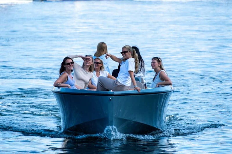 Copenhagen: Electric Boat Canal Tour with Guide - Key Points