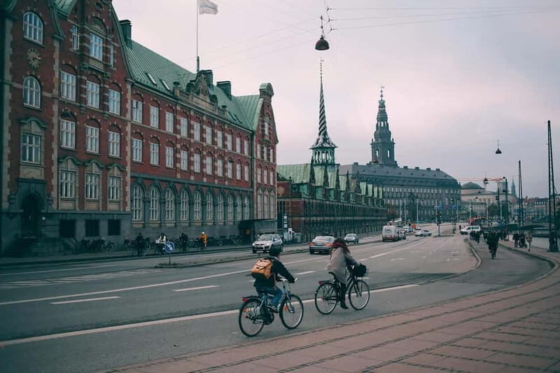 Copenhagen: Guided Bike Tour in French - Why This Tour Stands Out