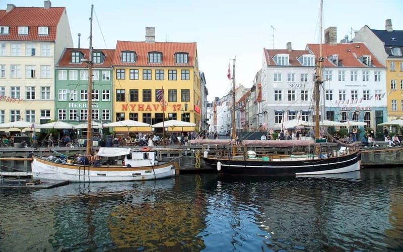 Copenhagen: Maxitour in English - The Value of Guided Tours in Copenhagen